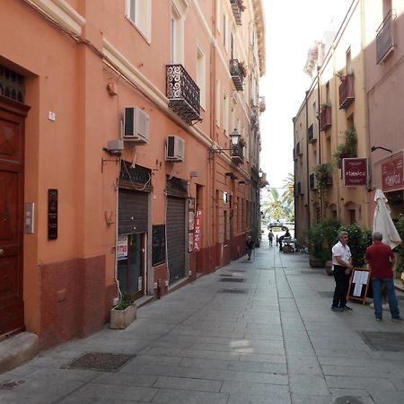 Affittacamere Dei Mille Cagliari Buitenkant foto